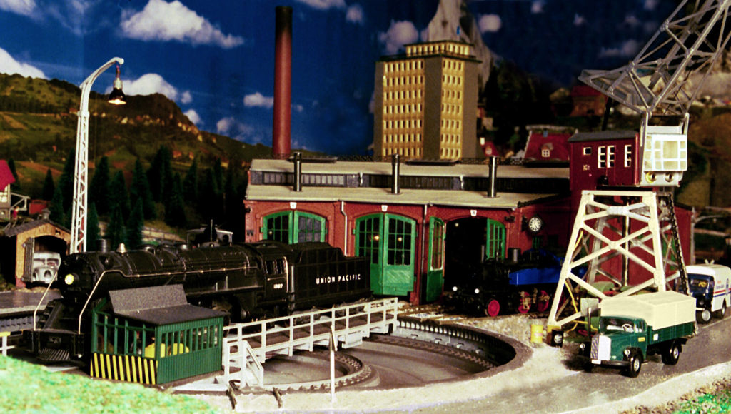 6252 Turntable